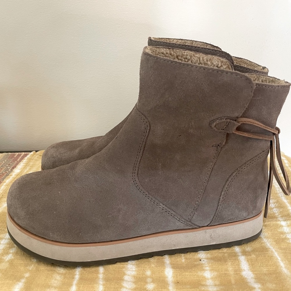 Merrell ankle boots